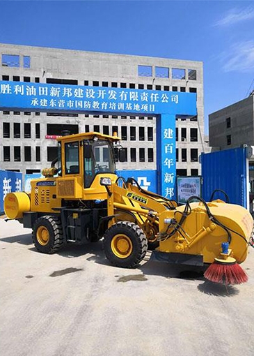 勝利油田工程清掃車使用現場